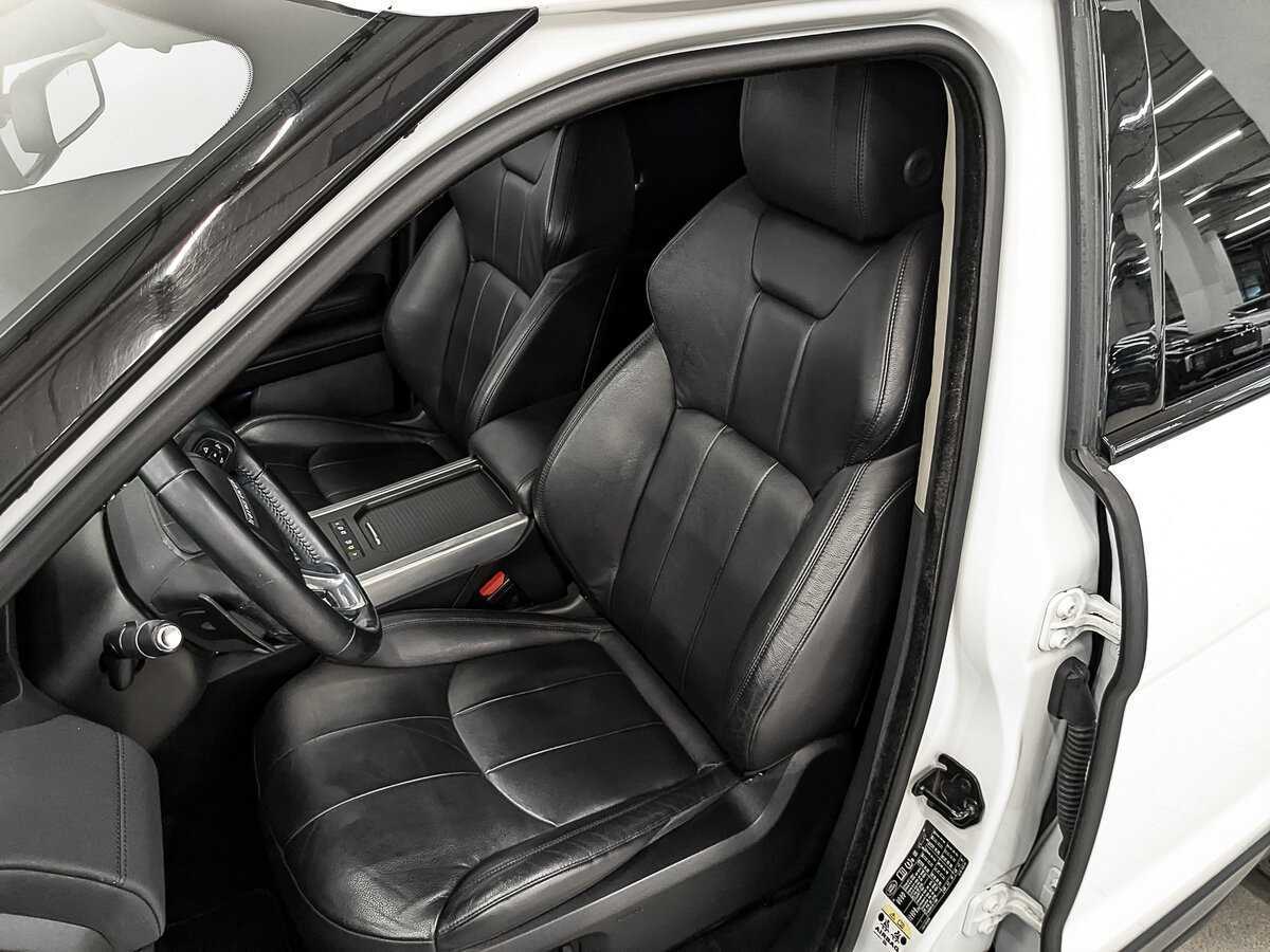 Б/У Лэнд Ровер Рэнж Ровер Эвок 2015 года. Фото: #17