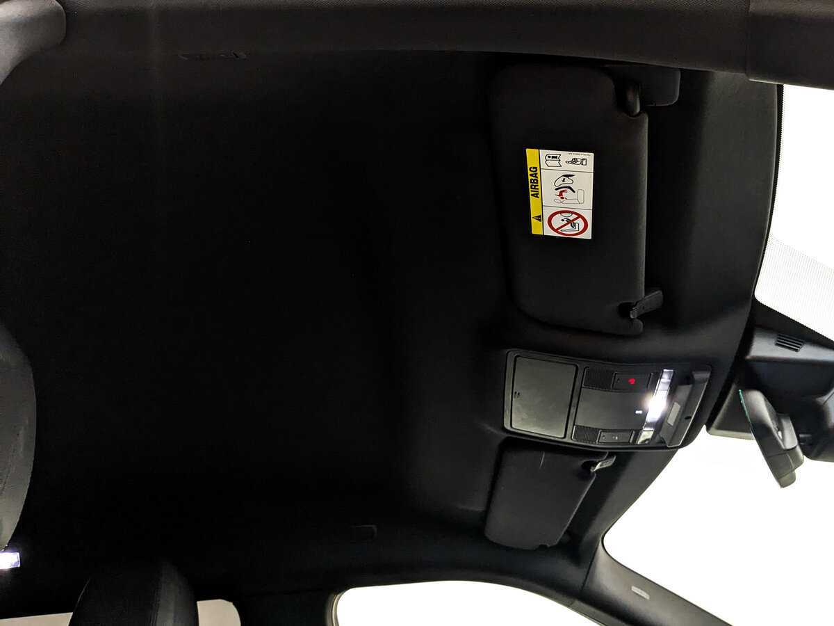 Б/У Лэнд Ровер Рэнж Ровер Эвок 2020 года. Фото: #22