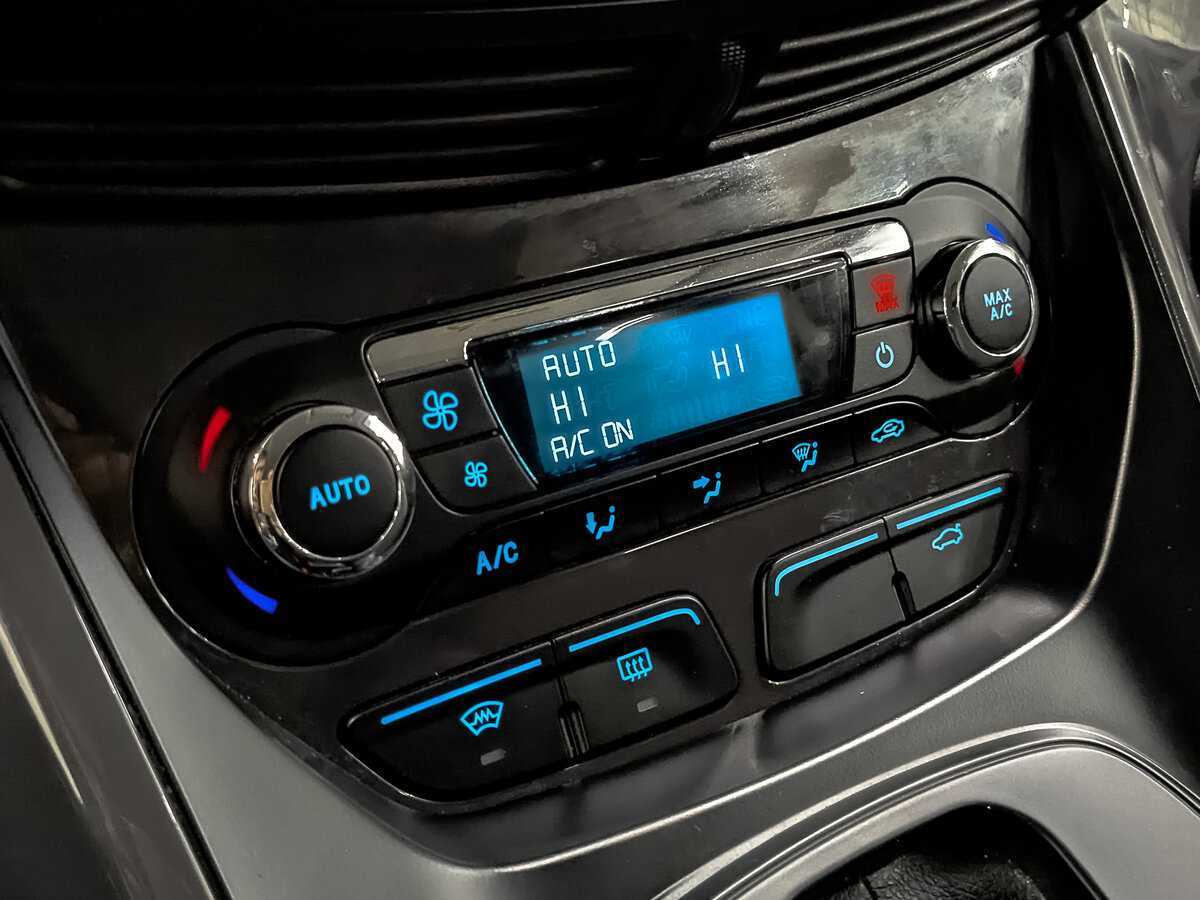 Б/У Форд Куга 2014 года. Фото: #18