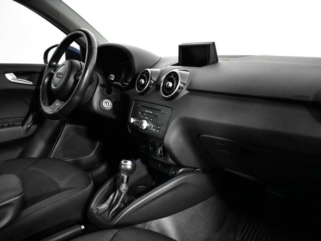 Б/У Ауди А1 2012 года. Фото: #8