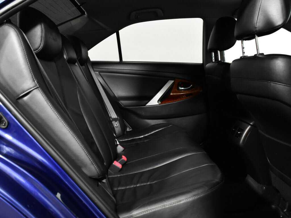 Б/У Тойота Камри 2008 года. Фото: #9