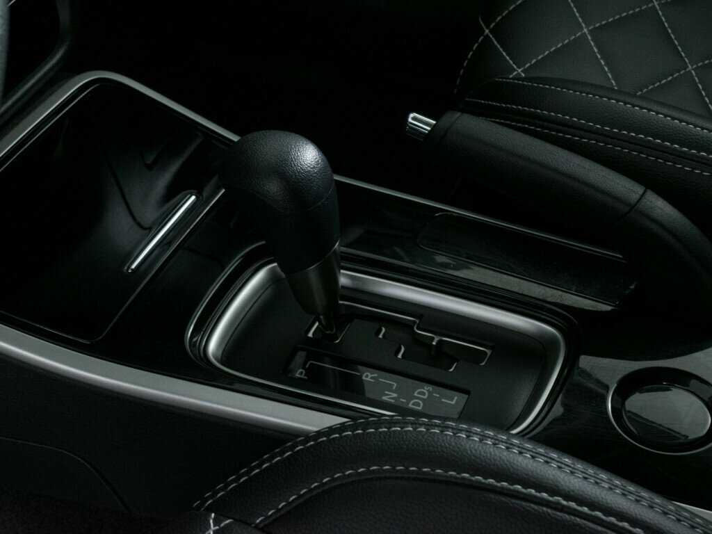 Б/У Митсубиши Оутлэндер 2022 года. Фото: #13