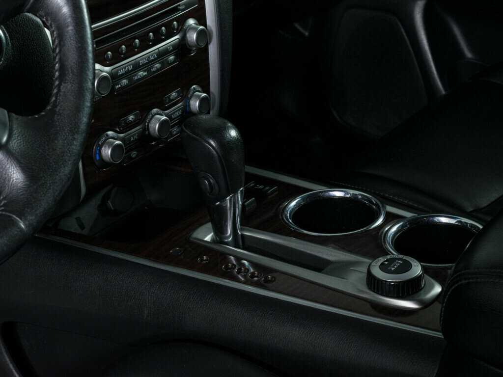 Б/У Ниссан Патфайндер 2015 года. Фото: #16