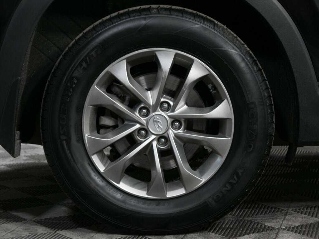 Б/У Хендай Санта Фе 2019 года. Фото: #18