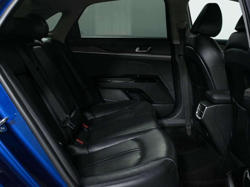 Б/У Киа К5 2021 года. Фото: #9