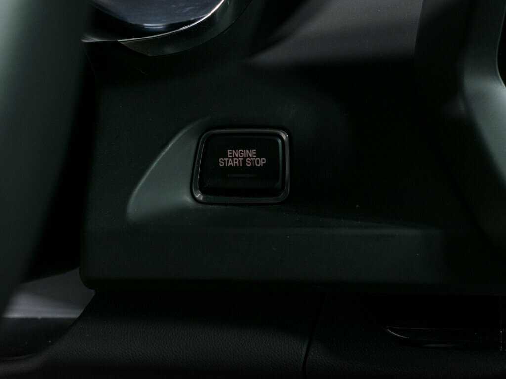 Б/У Шевроле Камаро 2022 года. Фото: #12