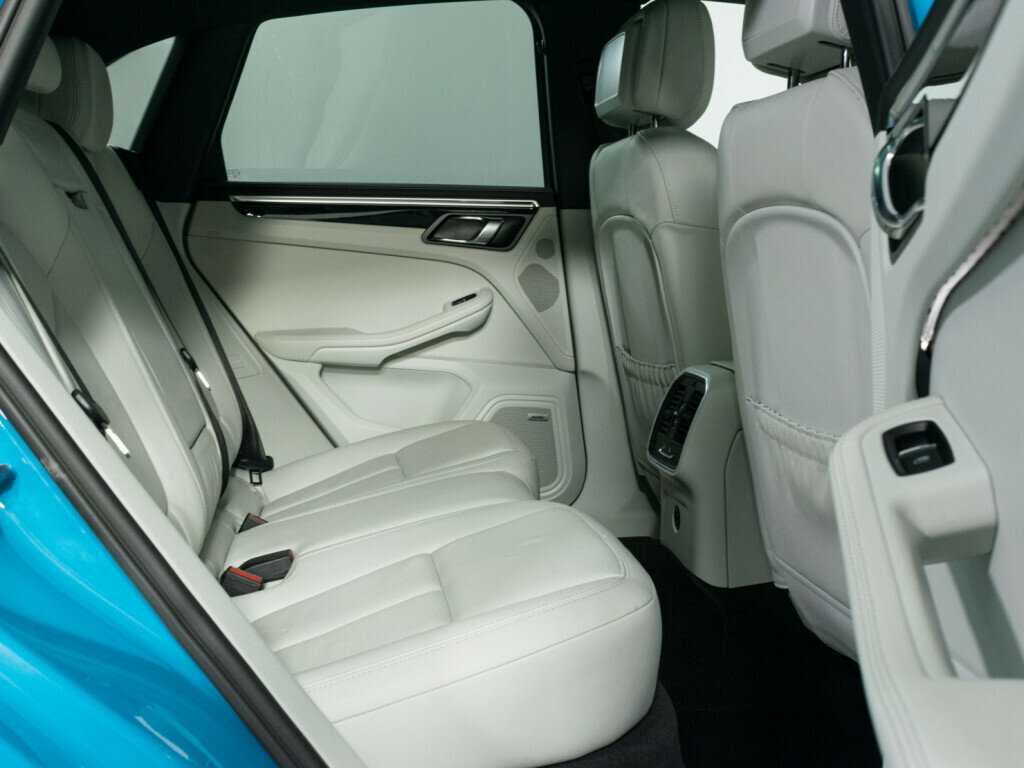 Б/У Порш Макан 2022 года. Фото: #10