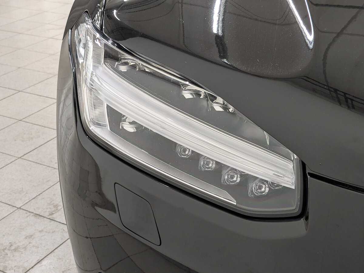 Б/У Вольво ИксЦ90 2015 года. Фото: #10