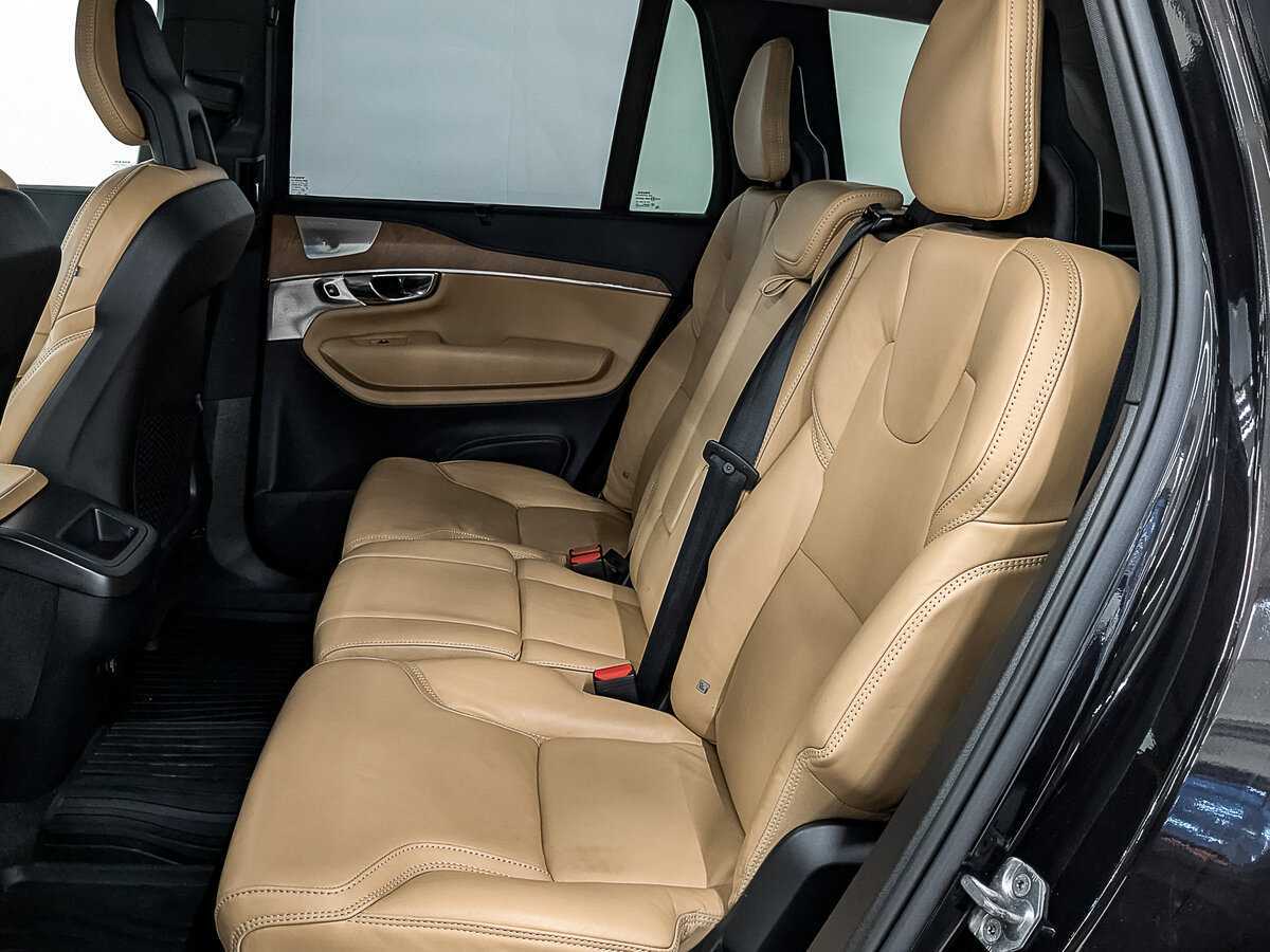 Б/У Вольво ИксЦ90 2015 года. Фото: #17