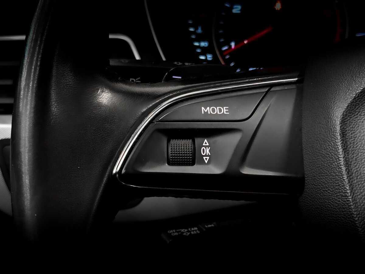 Б/У Ауди А4 2017 года. Фото: #23