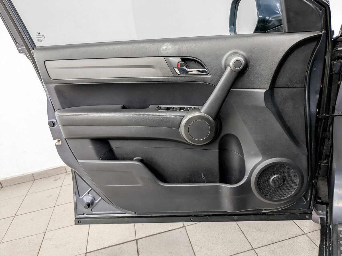 Б/У Хонда ЦР-В 2011 года. Фото: #16