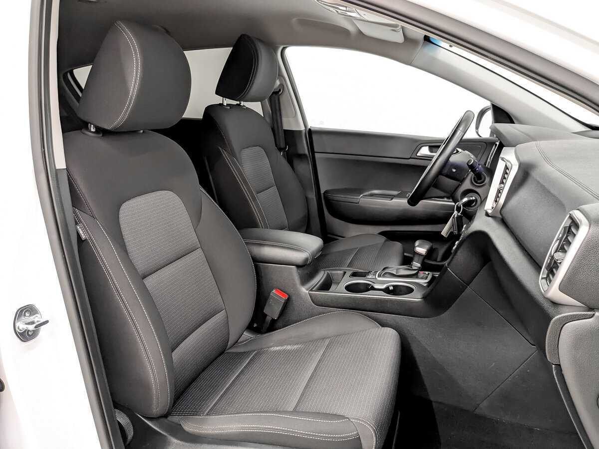 Б/У Киа Спортейдж 2021 года. Фото: #19