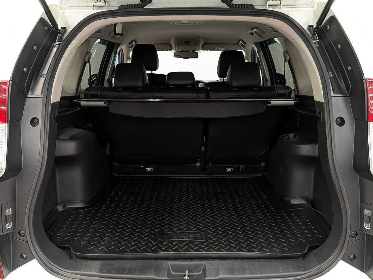 Б/У Митсубиши Паджеро Спорт 2017 года. Фото: #9