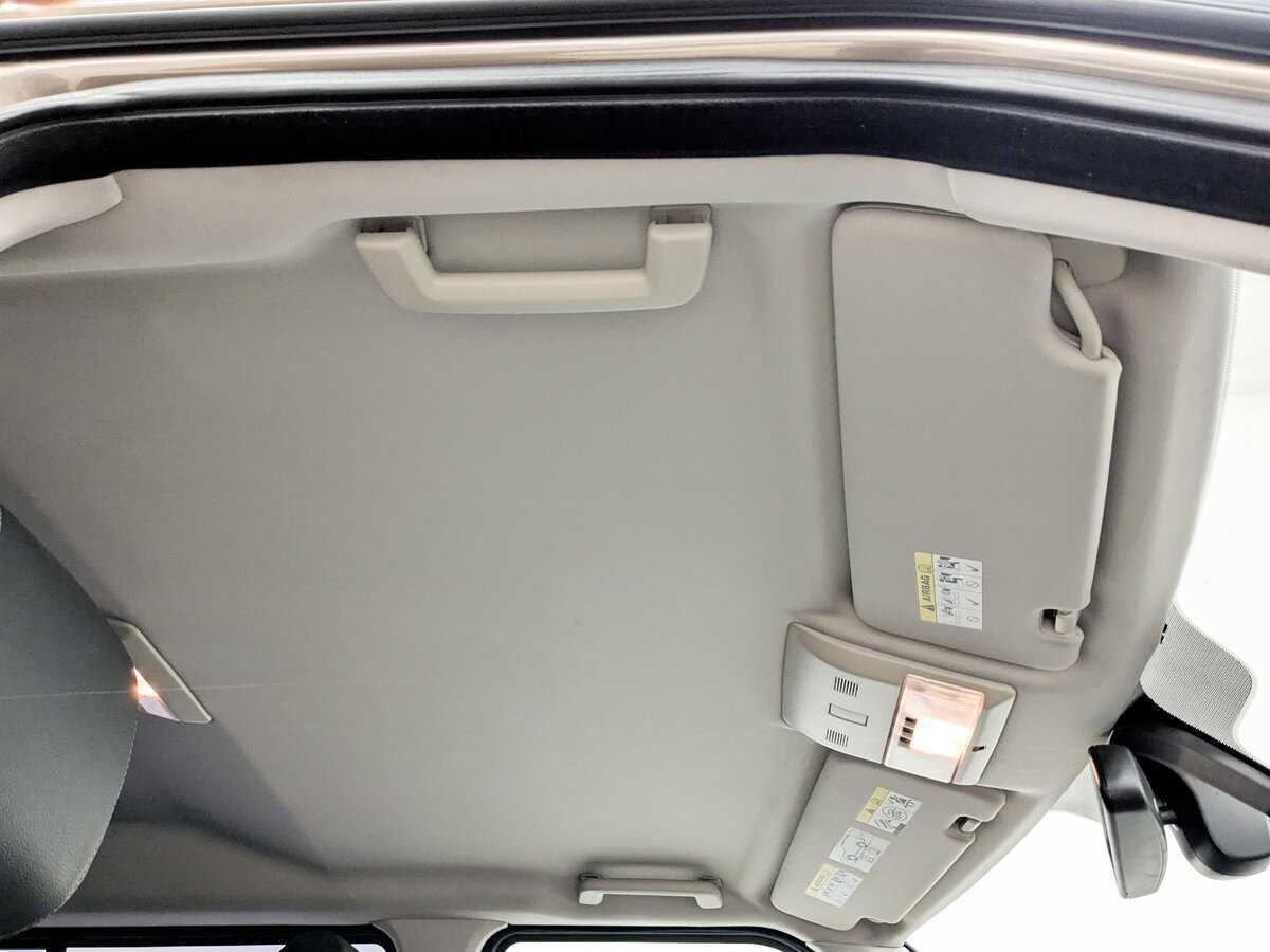 Б/У Лэнд Ровер Дискавери 2013 года. Фото: #20