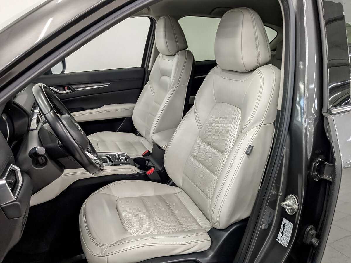 Б/У Мазда Ц-Икс-5 2017 года. Фото: #17