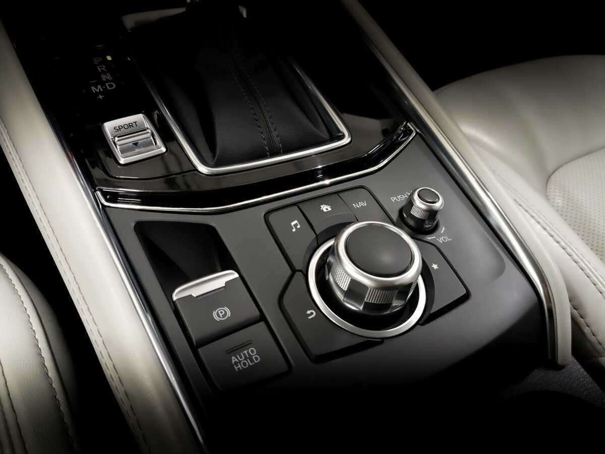 Б/У Мазда Ц-Икс-5 2017 года. Фото: #23