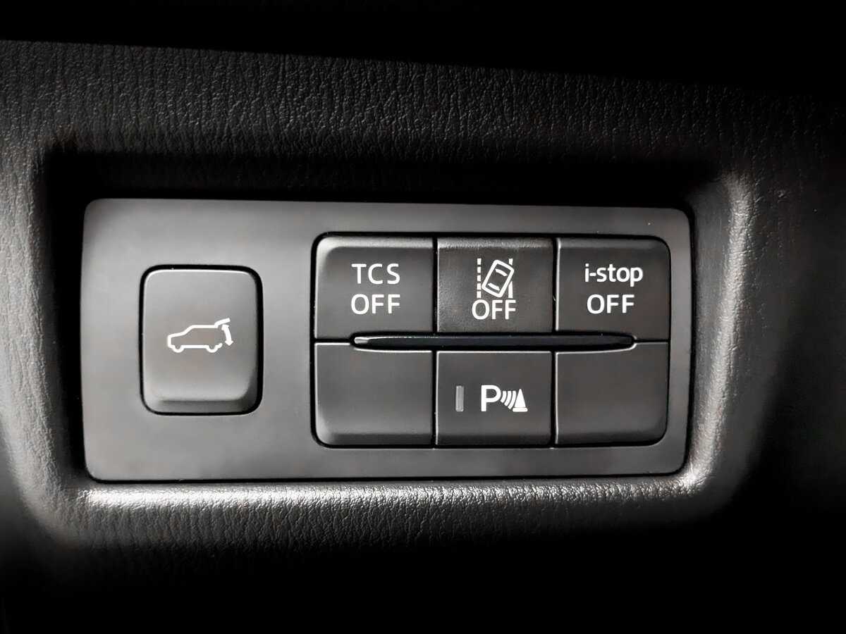 Б/У Мазда Ц-Икс-5 2017 года. Фото: #24