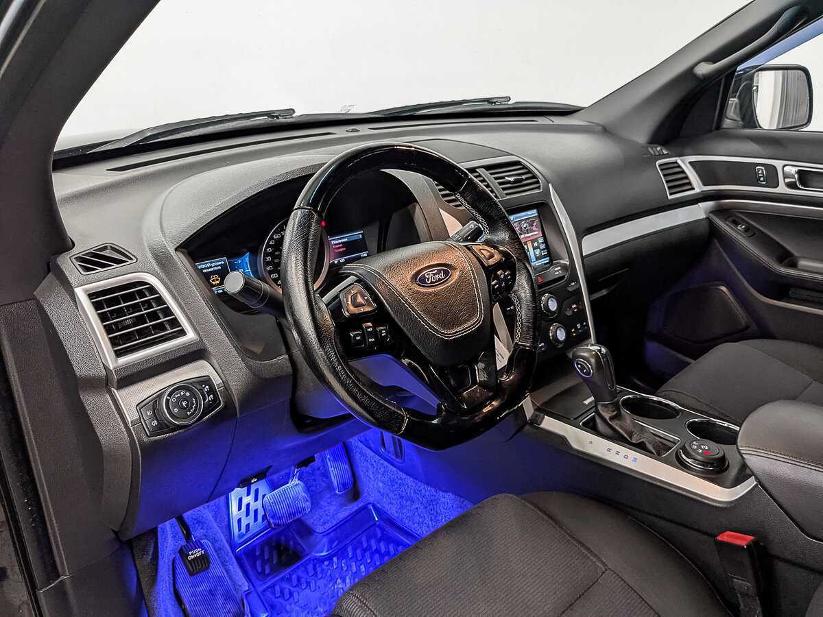 Б/У Форд Експлорер 2014 года. Фото: #14