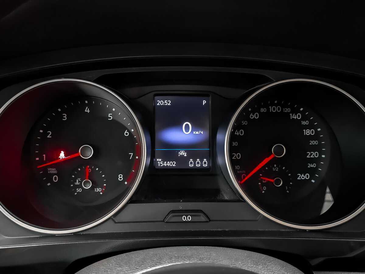 Б/У Фольксваген Тигуан 2021 года. Фото: #12