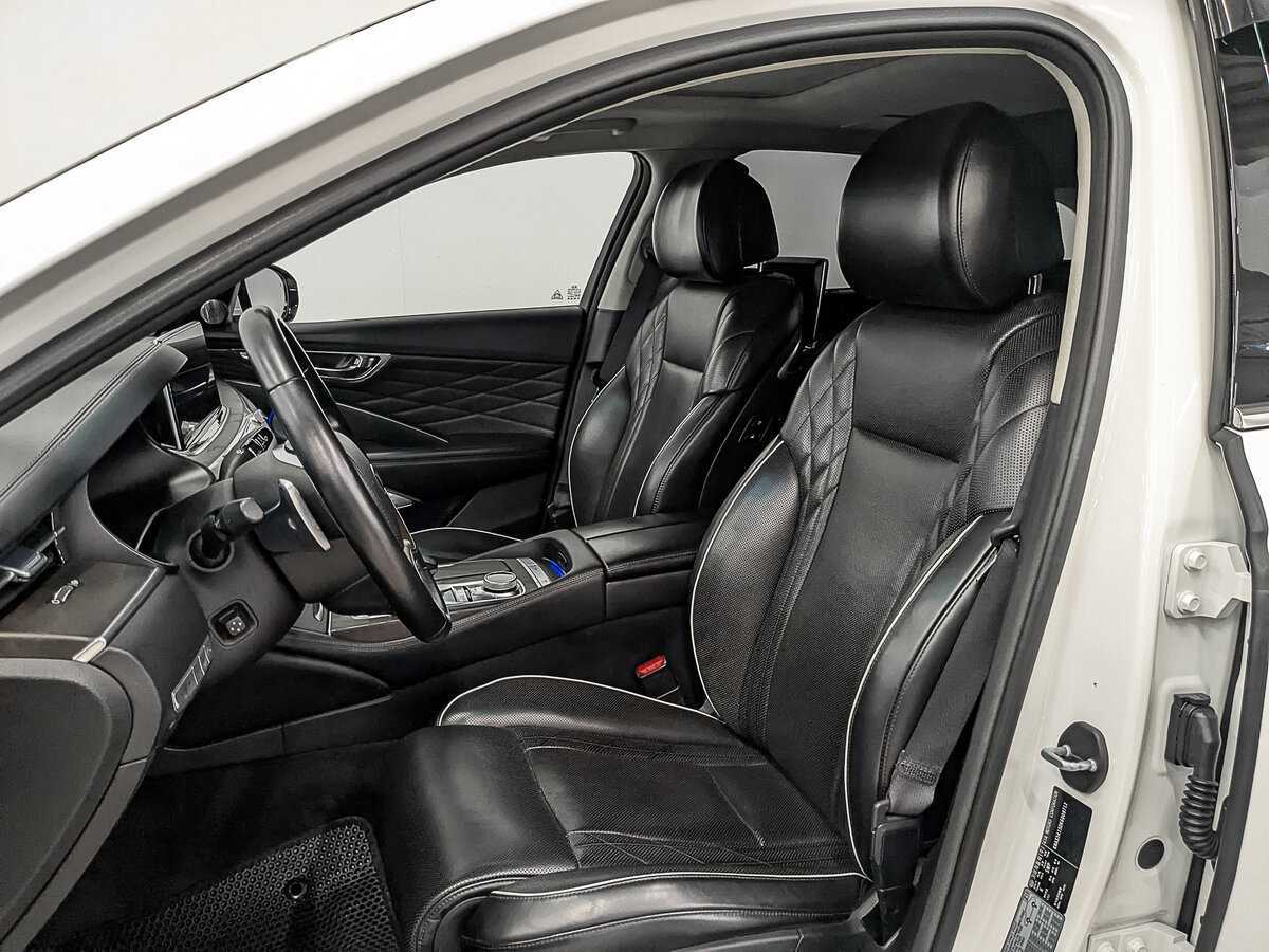 Б/У Киа К900 2019 года. Фото: #17