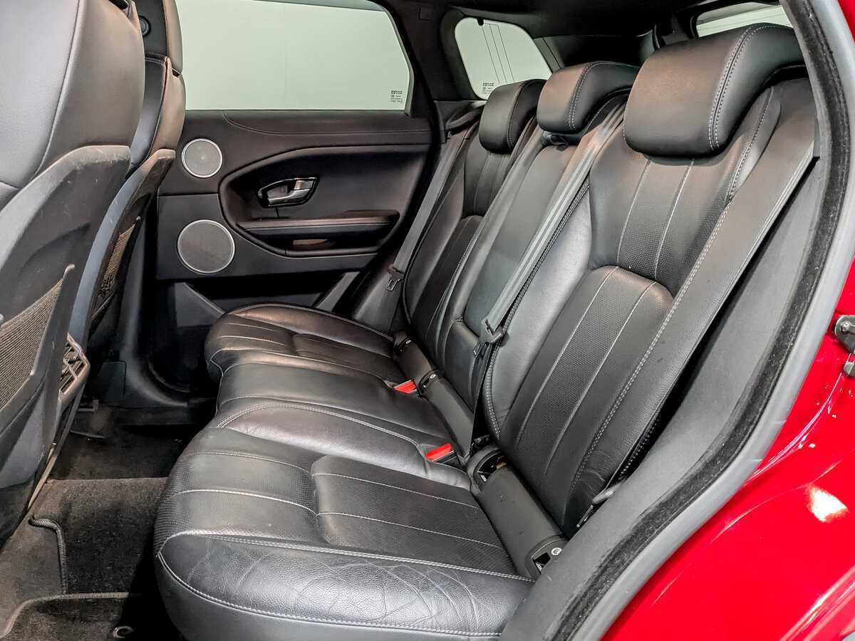 Б/У Лэнд Ровер Рэнж Ровер Эвок 2017 года. Фото: #11