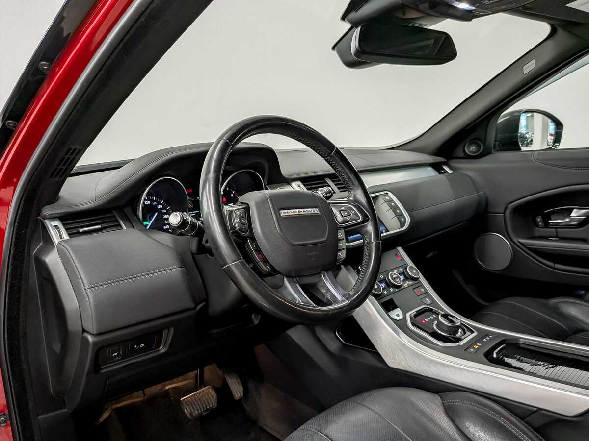 Б/У Лэнд Ровер Рэнж Ровер Эвок 2017 года. Фото: #15