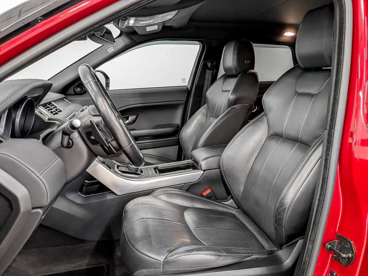 Б/У Лэнд Ровер Рэнж Ровер Эвок 2017 года. Фото: #17