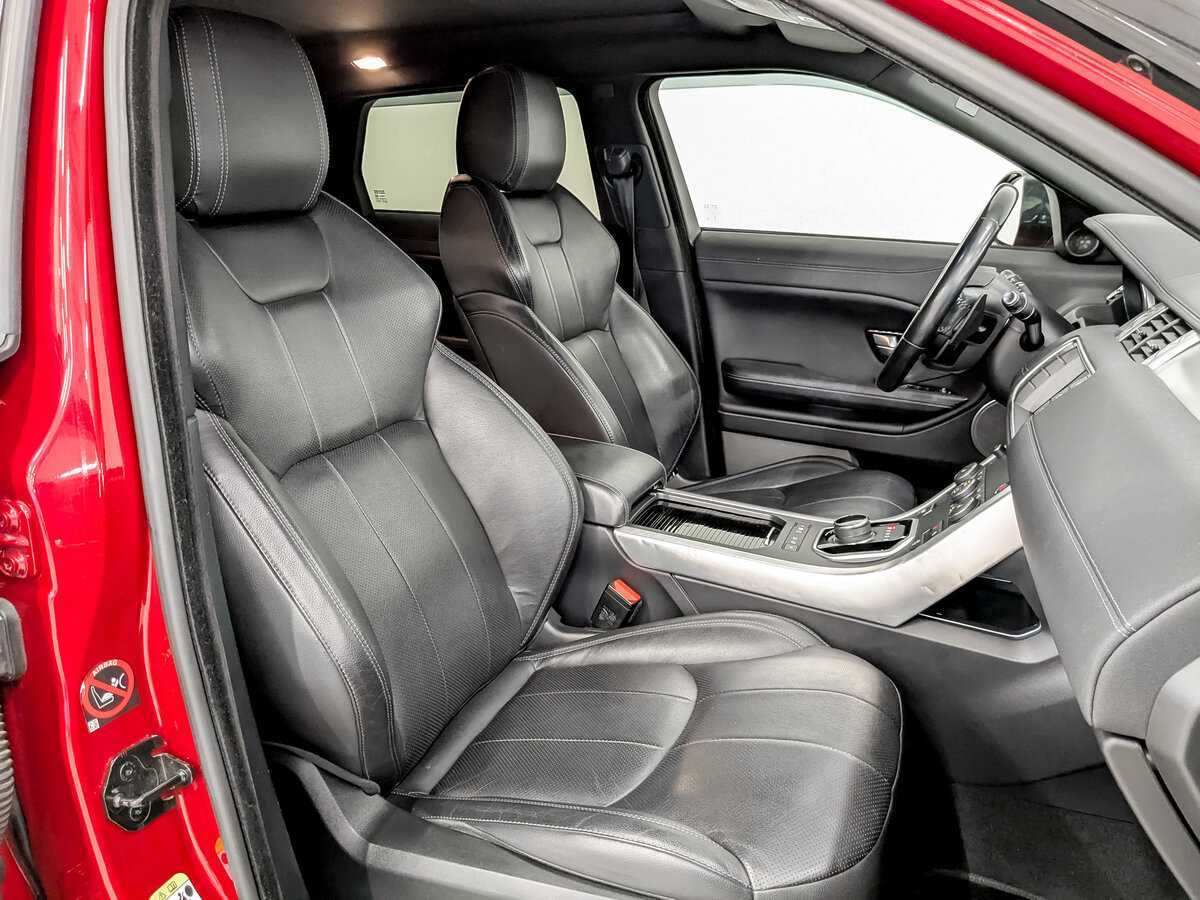 Б/У Лэнд Ровер Рэнж Ровер Эвок 2017 года. Фото: #21