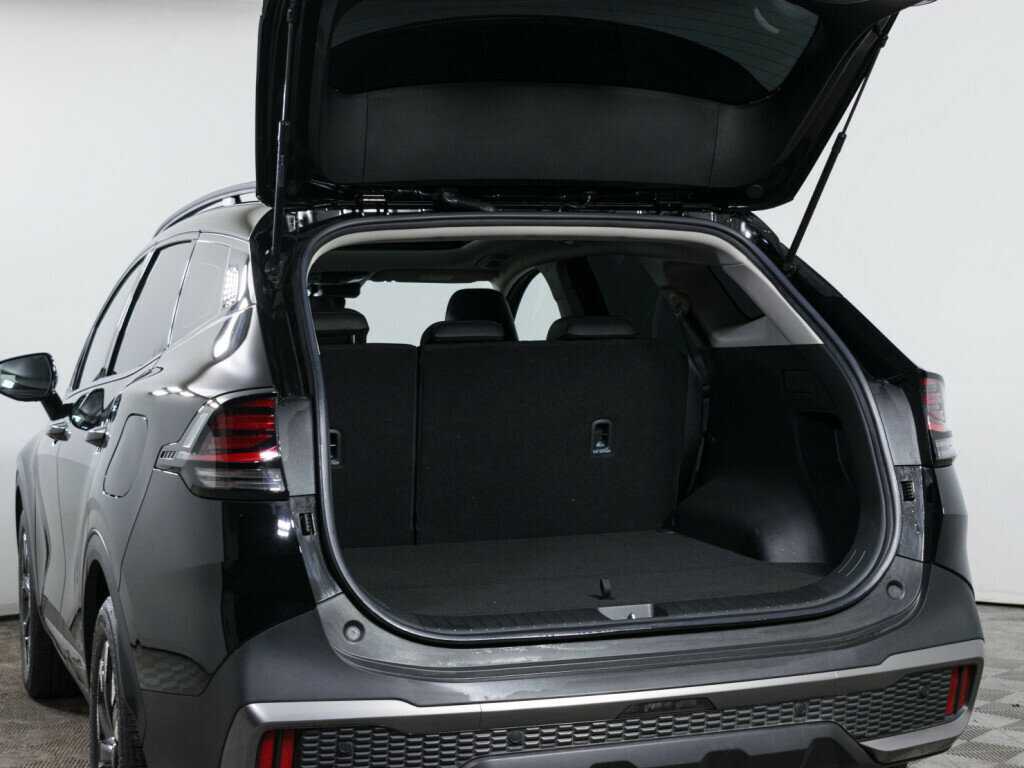 Б/У Киа Спортейдж 2023 года. Фото: #8