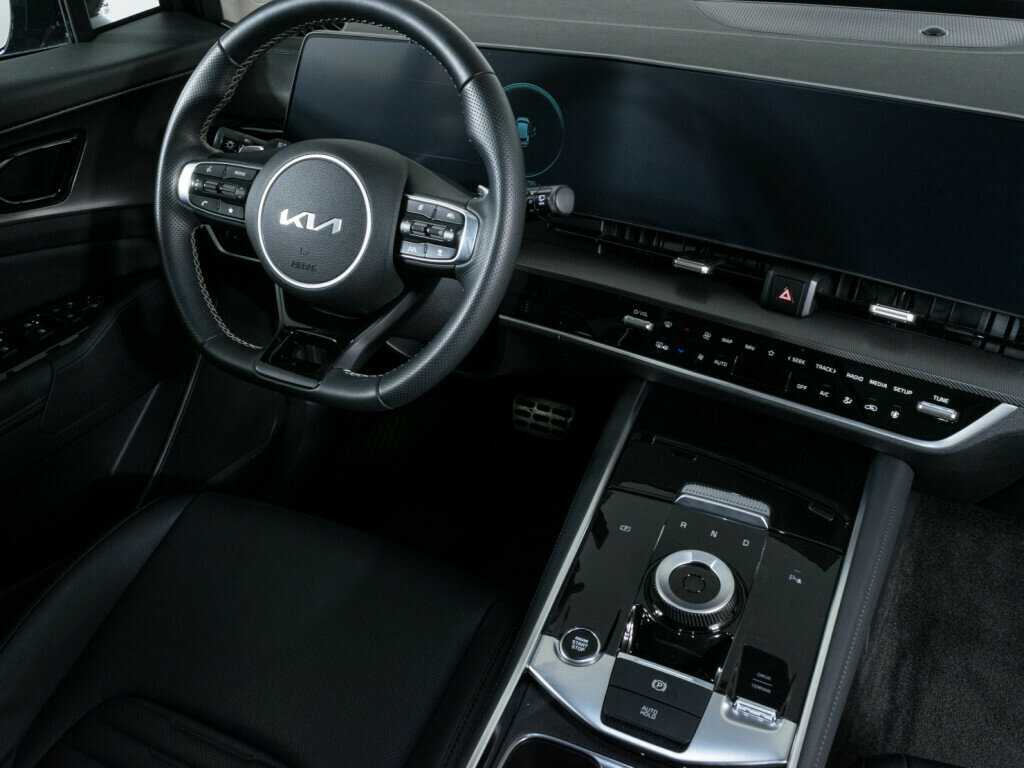 Б/У Киа Спортейдж 2023 года. Фото: #13