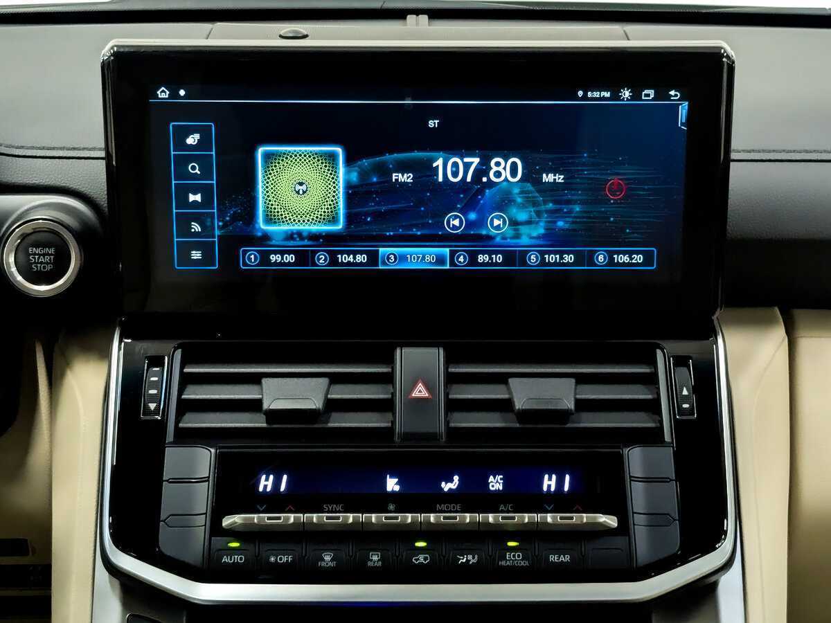 Б/У Тойота Лэнд Крузер 2022 года. Фото: #14