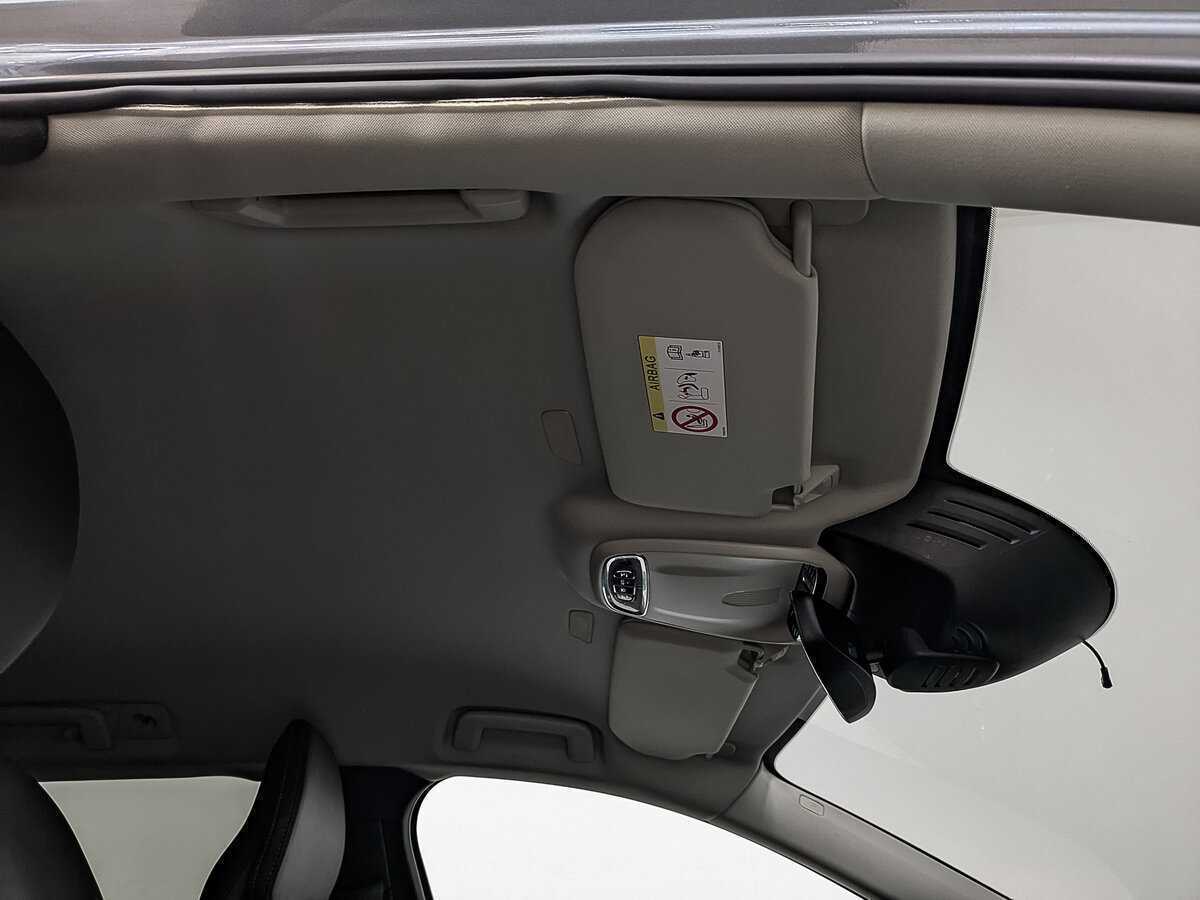 Б/У Вольво В90 Кросс Кантри 2018 года. Фото: #21