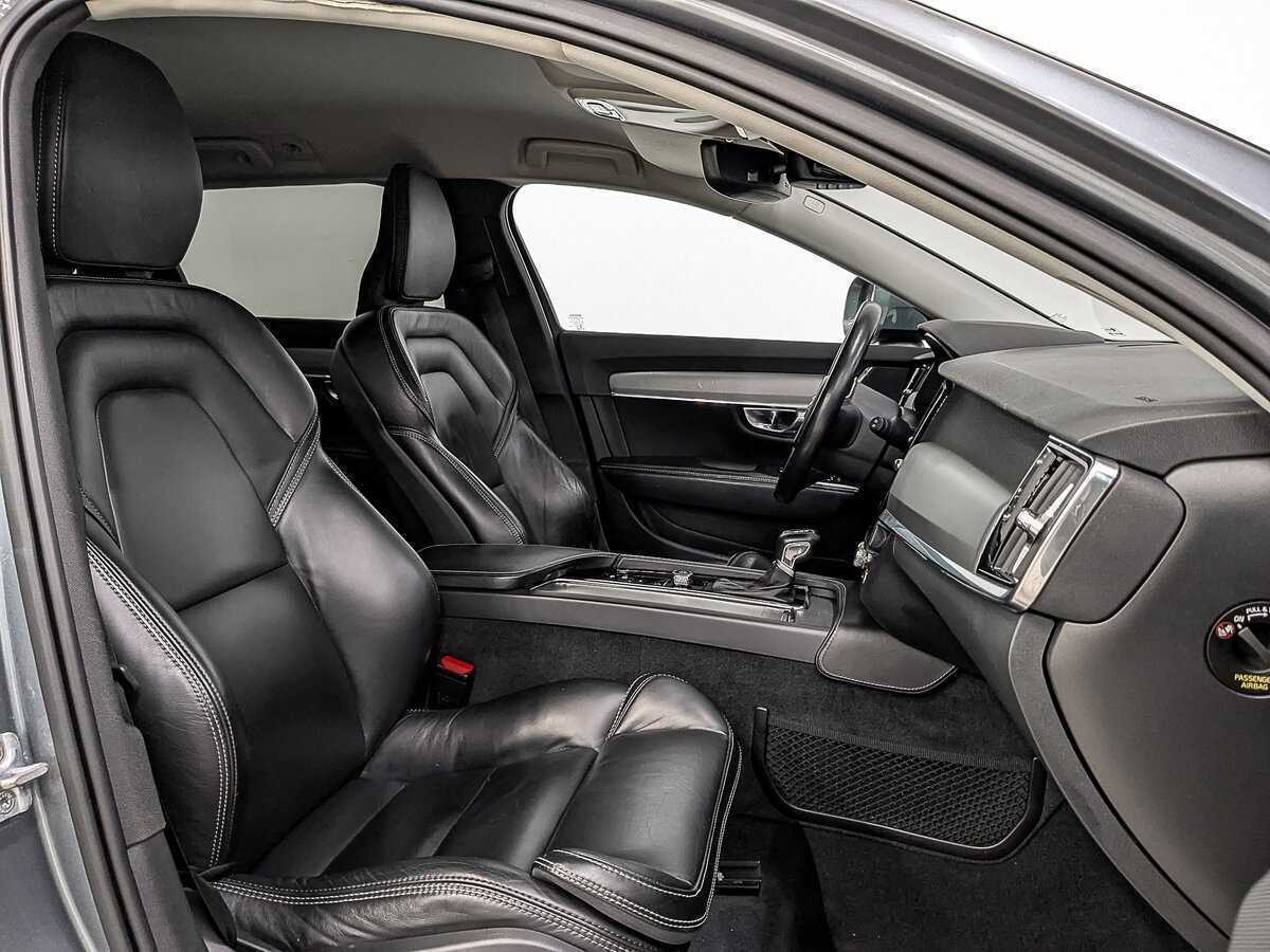 Б/У Вольво В90 Кросс Кантри 2018 года. Фото: #22