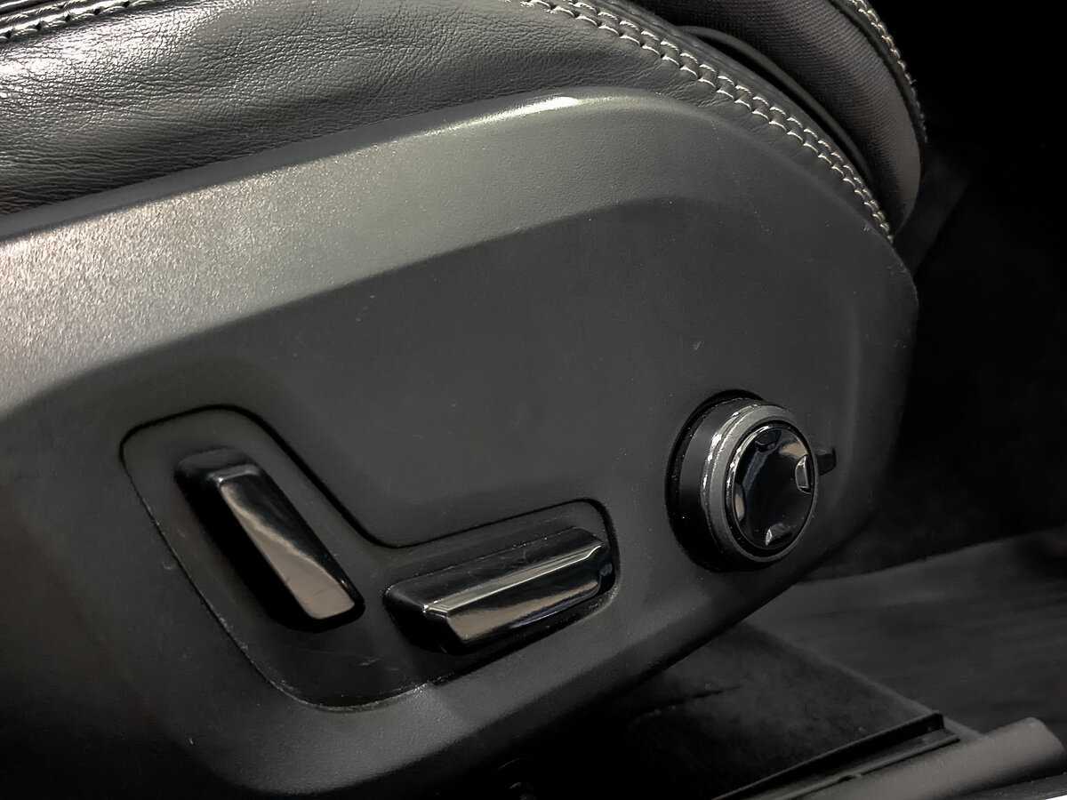 Б/У Вольво В90 Кросс Кантри 2018 года. Фото: #28