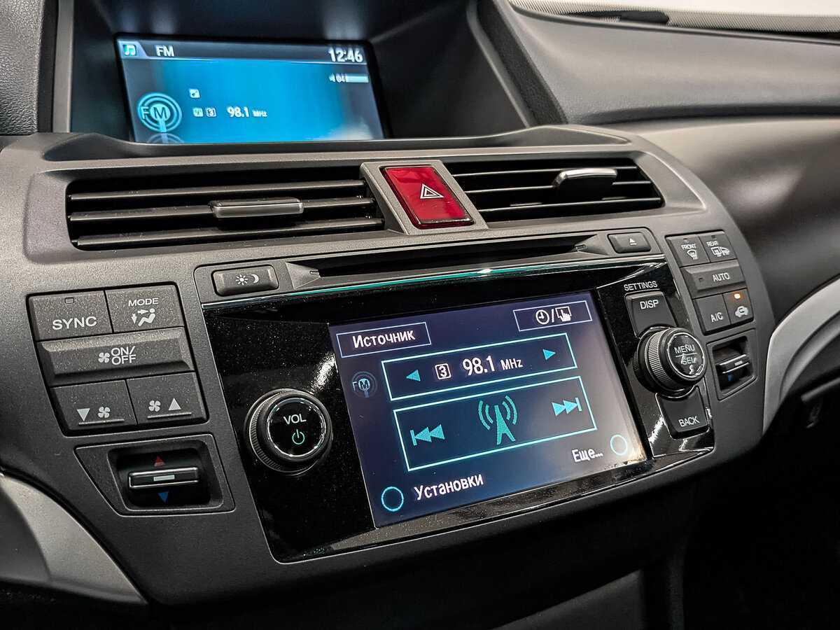 Б/У Хонда Кросстур 2014 года. Фото: #18