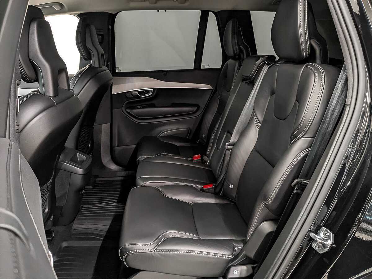 Б/У Вольво ИксЦ90 2020 года. Фото: #17