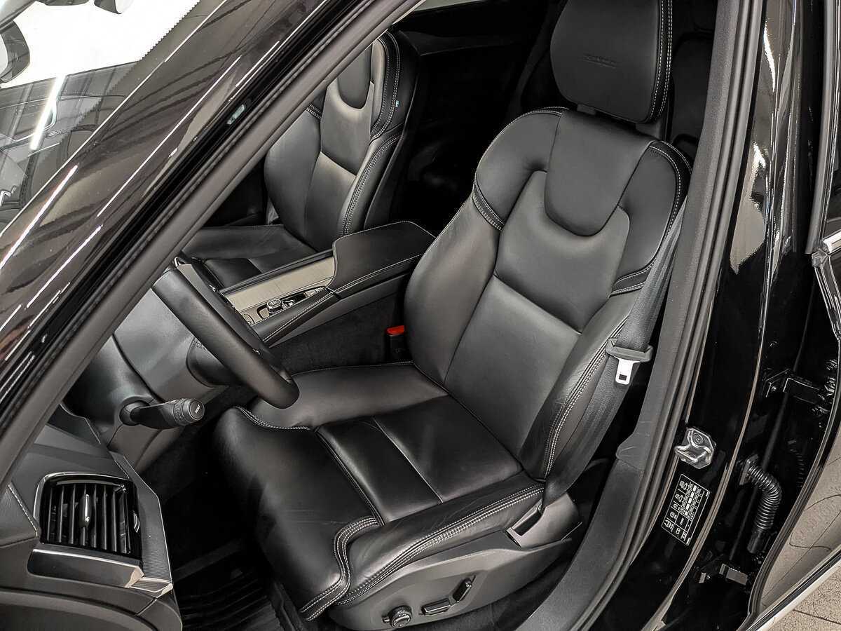 Б/У Вольво ИксЦ90 2020 года. Фото: #19