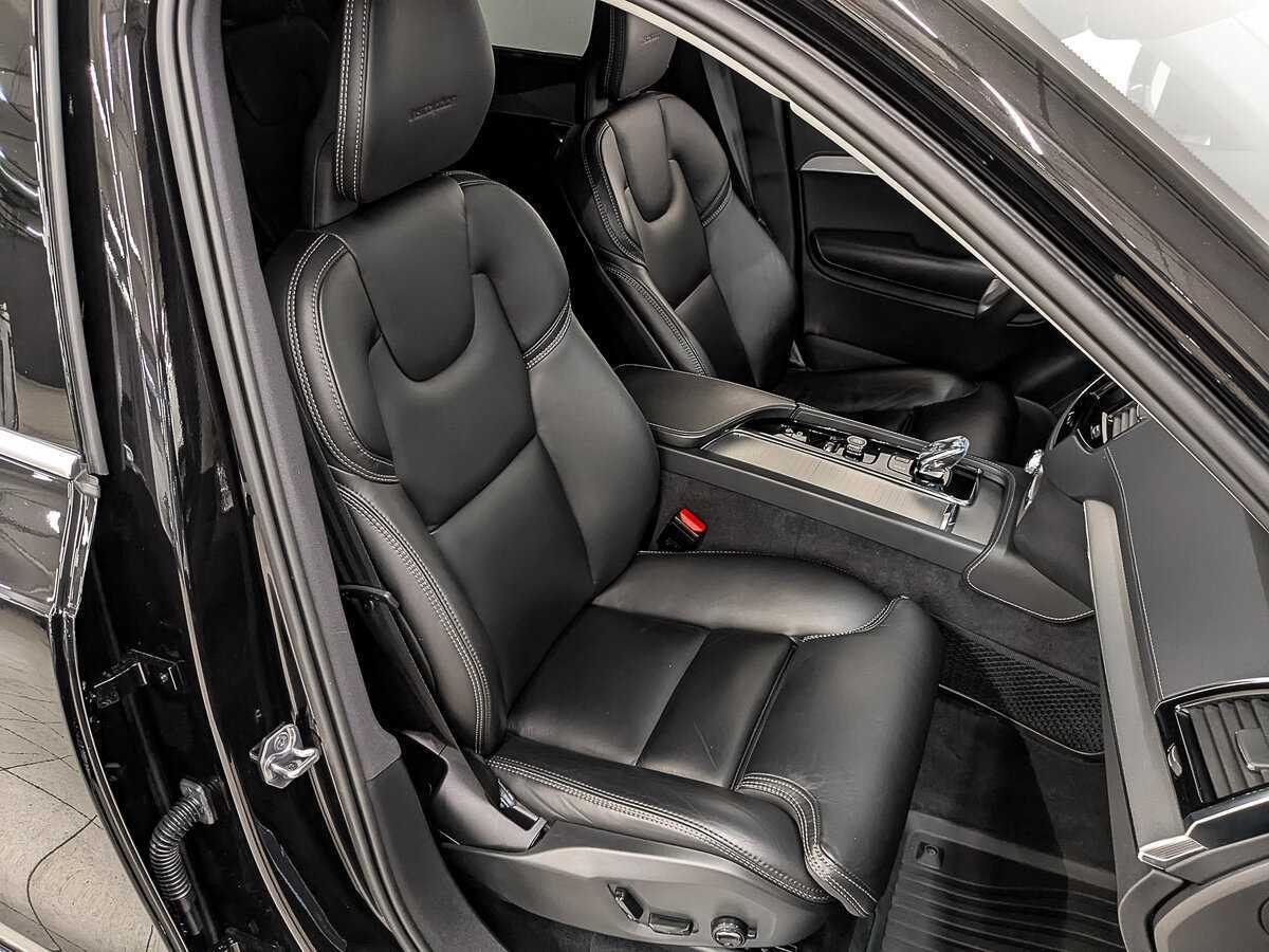 Б/У Вольво ИксЦ90 2020 года. Фото: #23