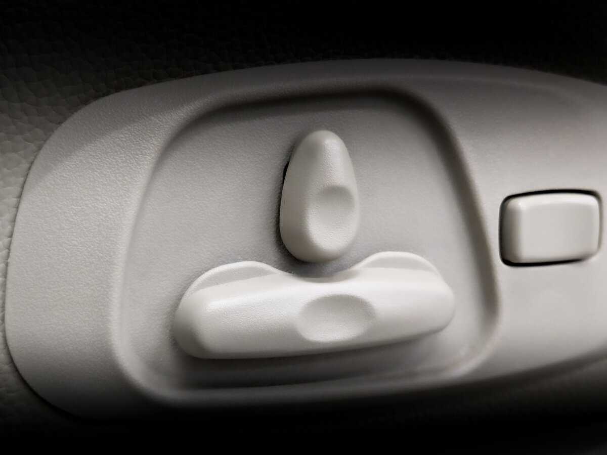 Б/У Митсубиши Паджеро 2020 года. Фото: #20