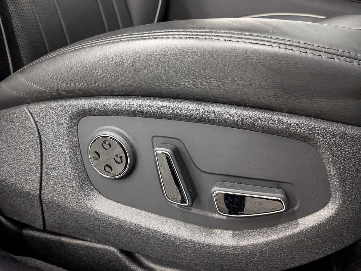 Б/У Генезис Г80 2019 года. Фото: #26