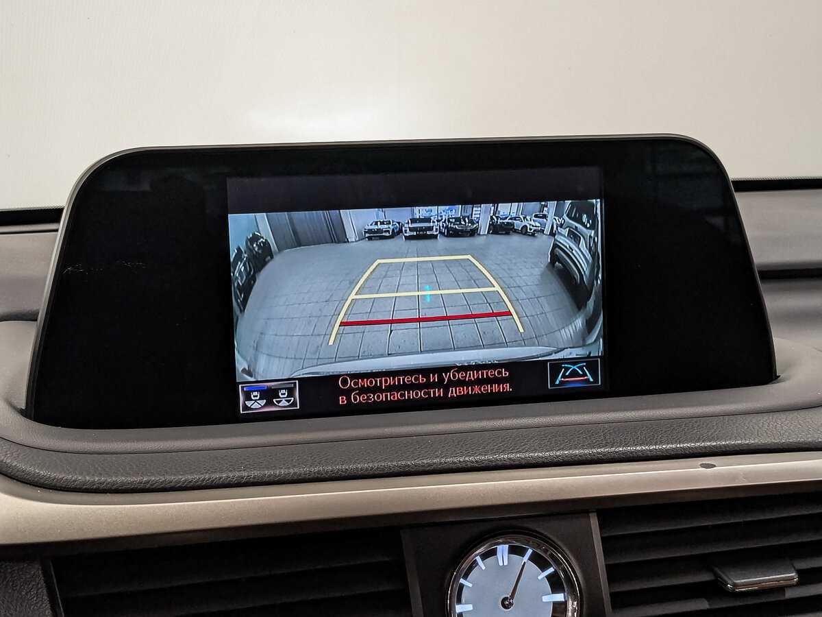 Б/У Лексус Р-Икс 2019 года. Фото: #26