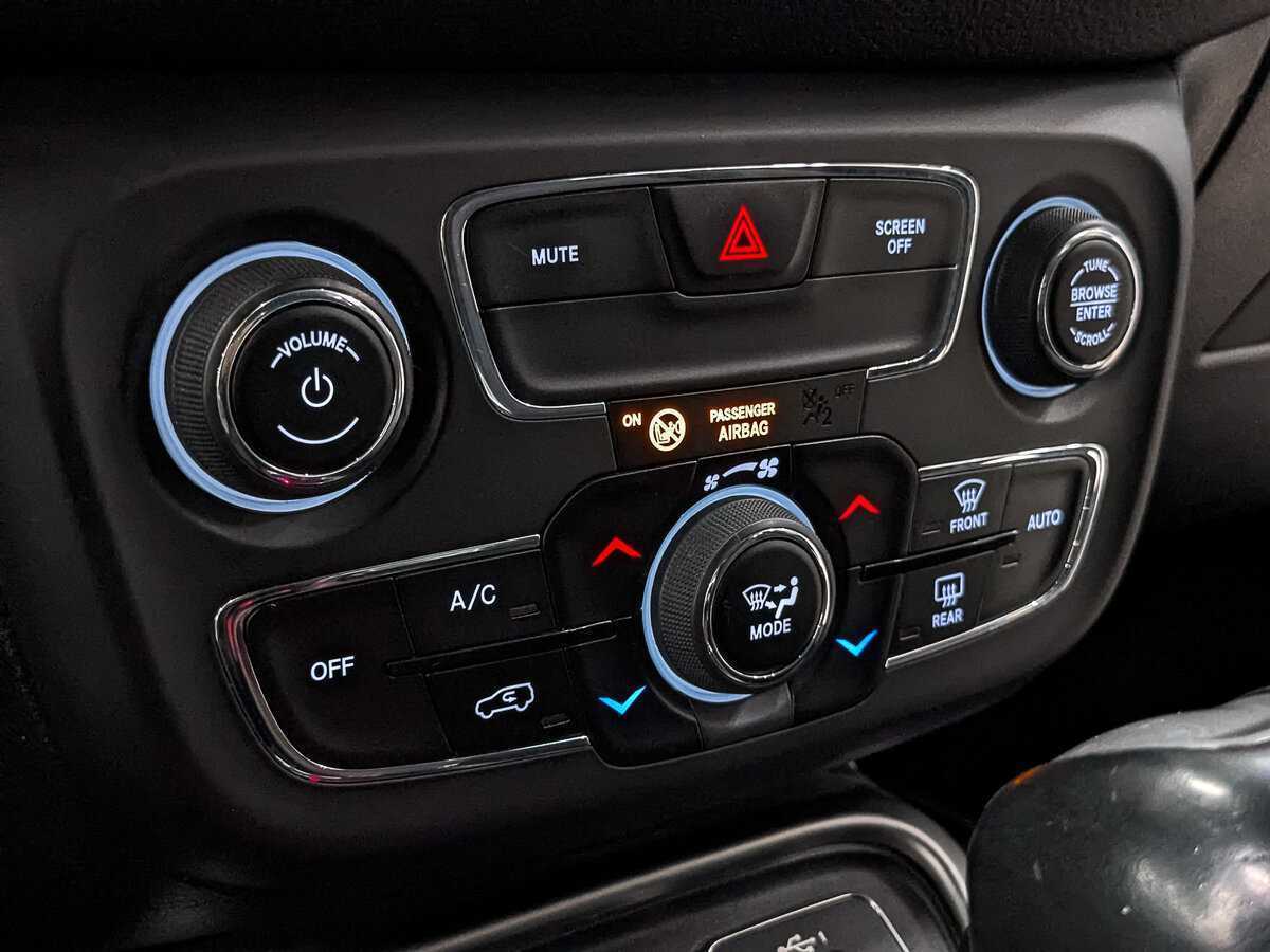 Б/У Джип Компасс 2018 года. Фото: #18