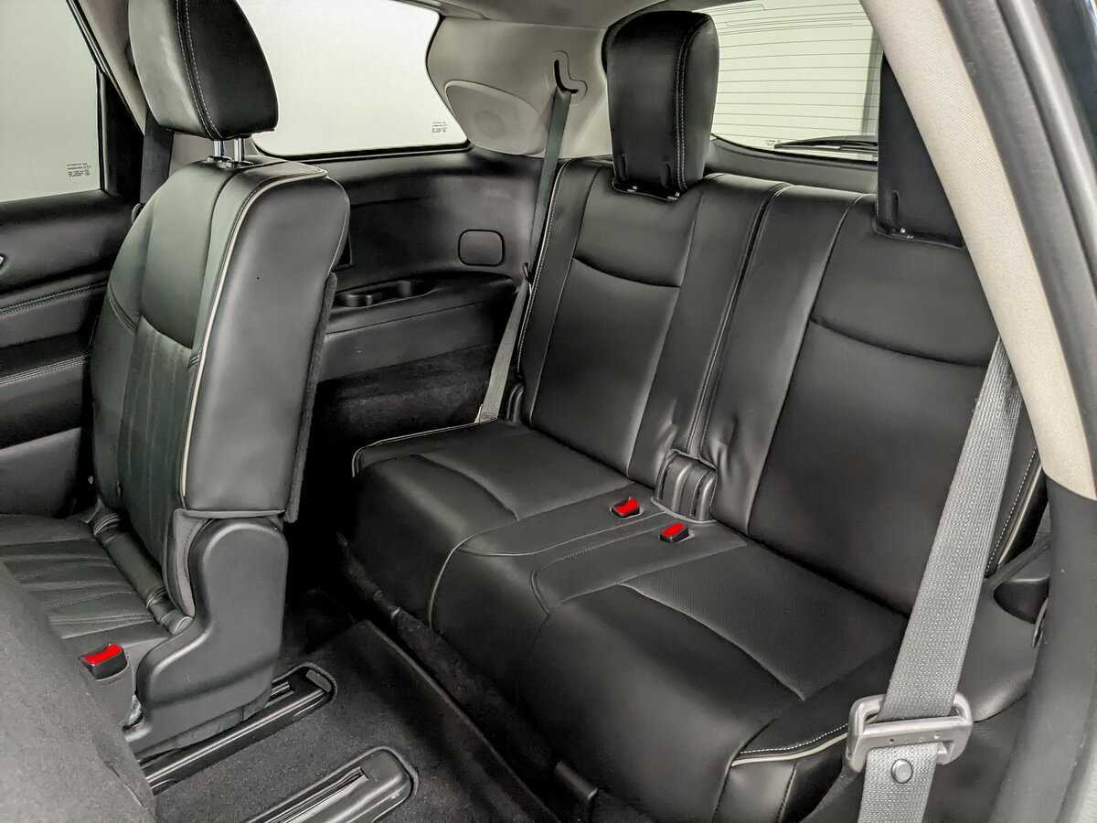 Б/У Инфинити К-Икс60 2018 года. Фото: #12