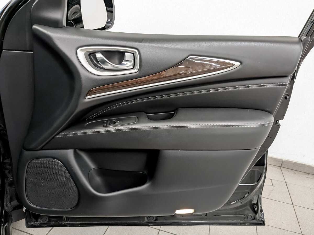 Б/У Инфинити К-Икс60 2018 года. Фото: #24