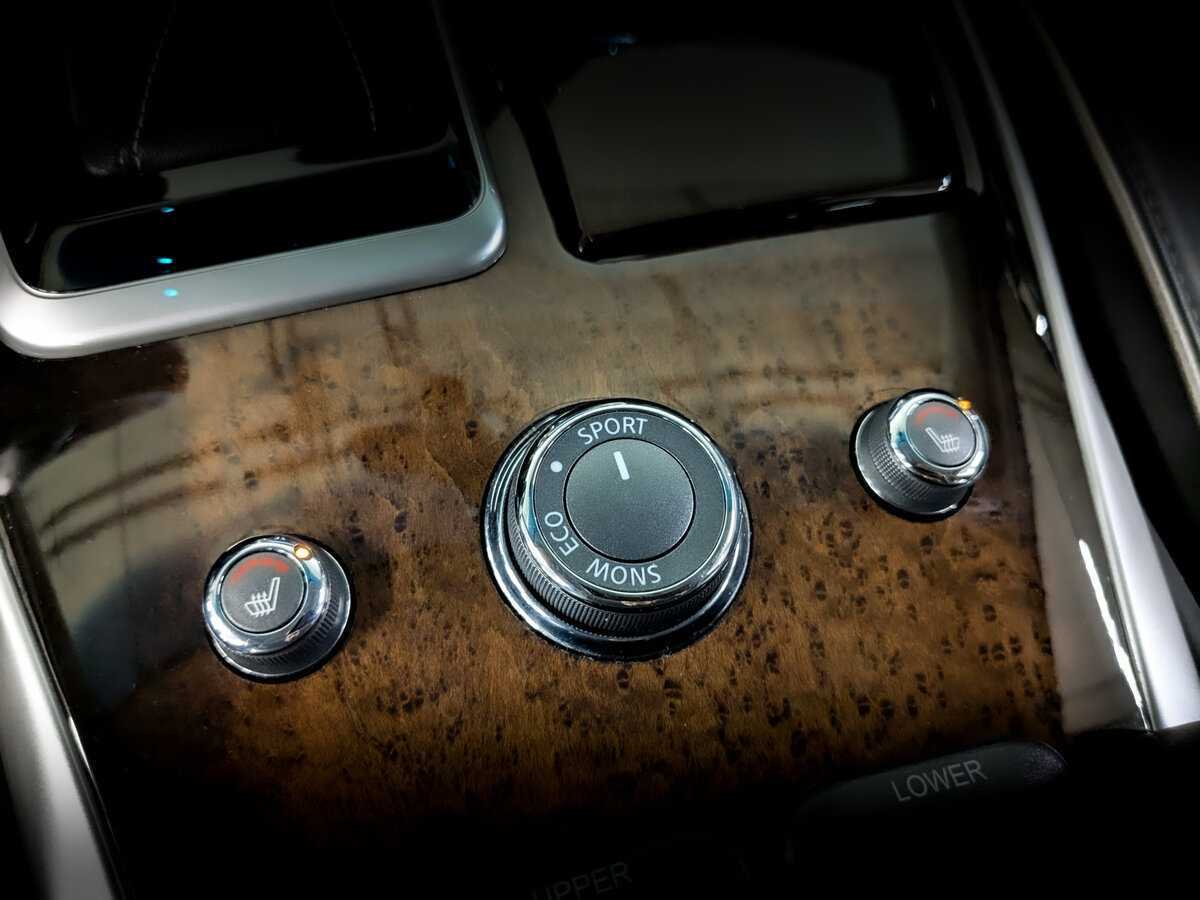 Б/У Инфинити К-Икс60 2018 года. Фото: #27