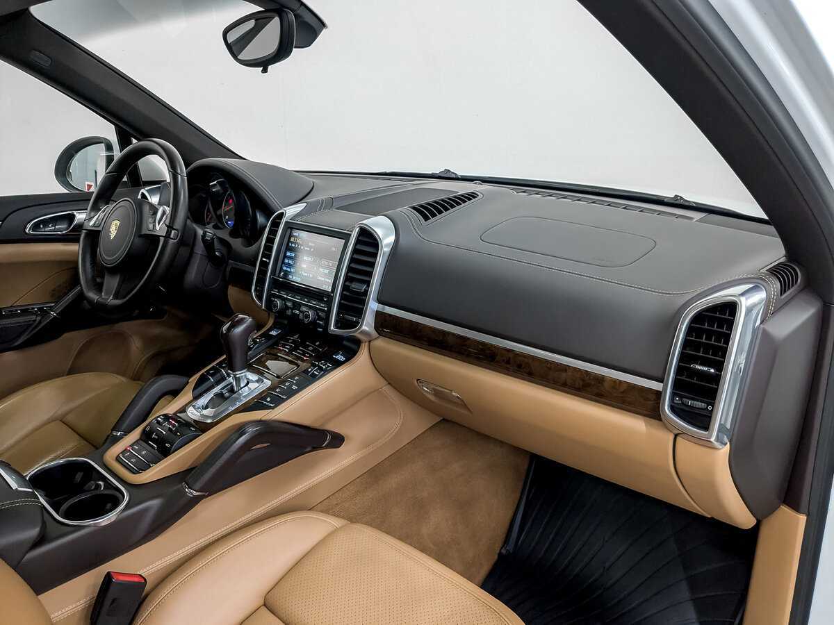 Б/У Порш Кайен 2013 года. Фото: #10