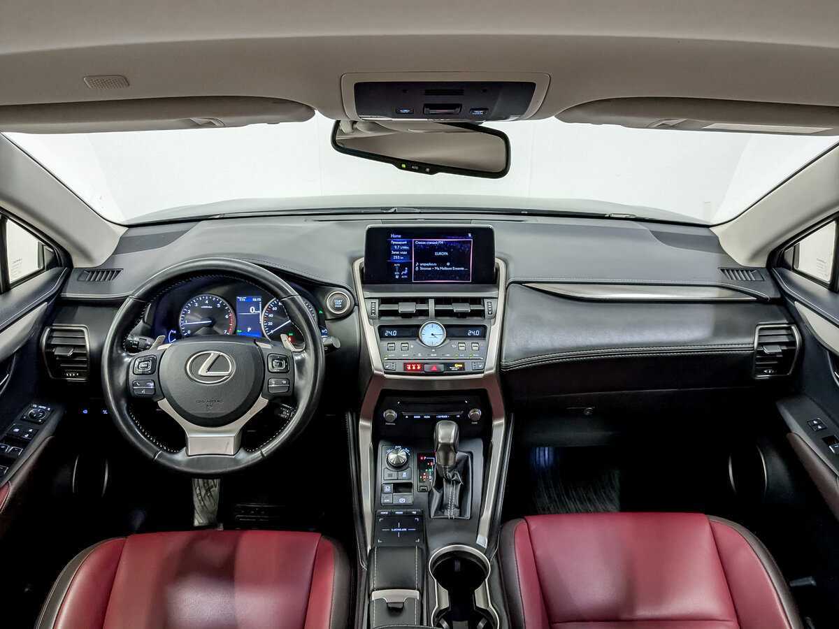 Б/У Лексус Н-Икс 2018 года. Фото: #13