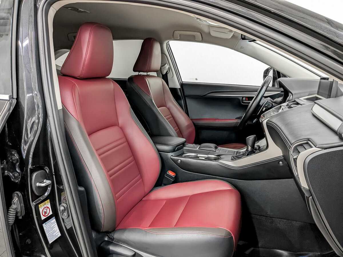 Б/У Лексус Н-Икс 2018 года. Фото: #22