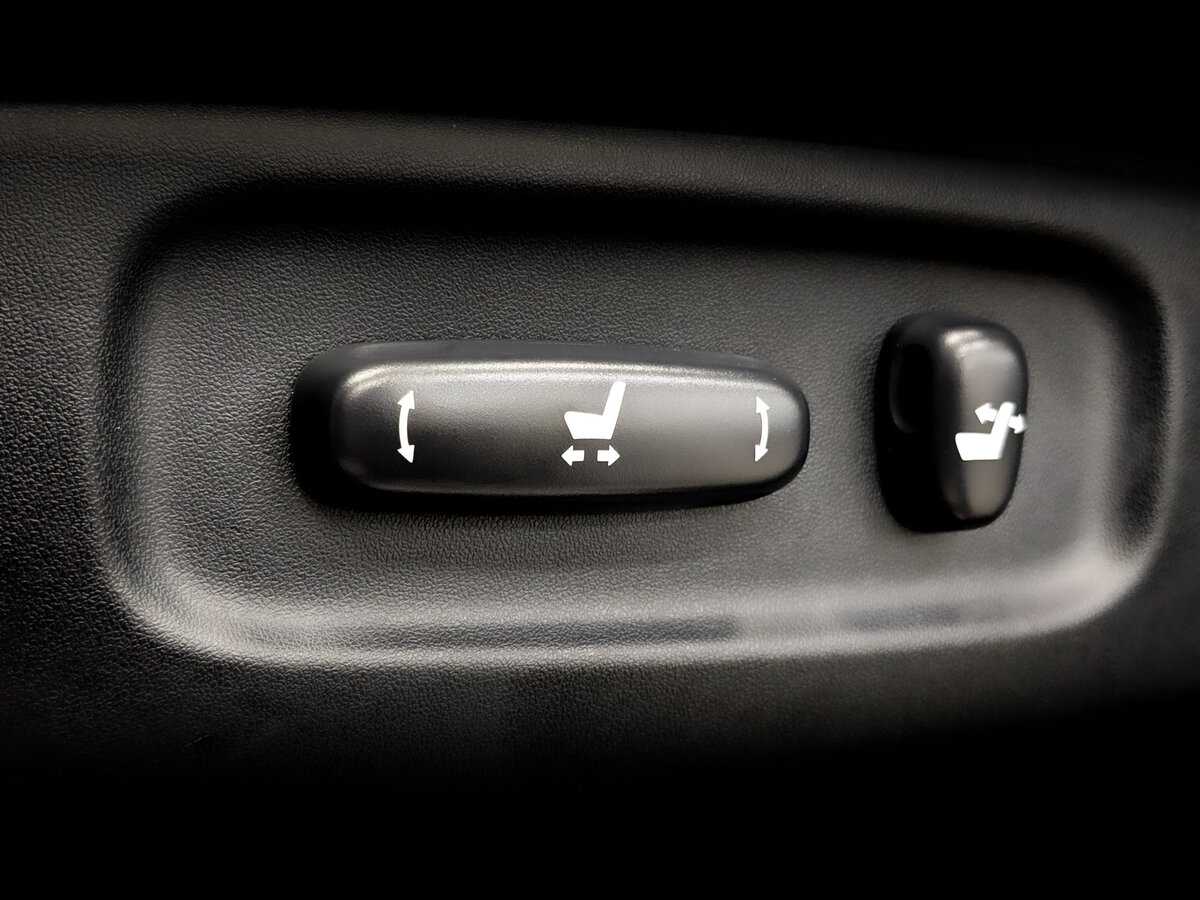 Б/У Тойота Лэнд Крузер 2020 года. Фото: #20