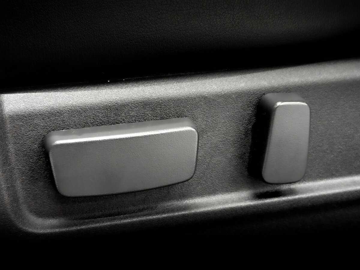 Б/У Митсубиши Оутлэндер 2021 года. Фото: #18